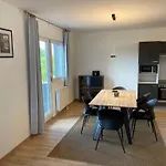 Lägenhet Promedklinik 1 *